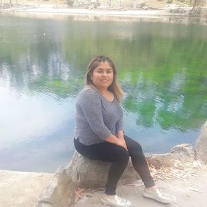 Meet your Posher, Reina